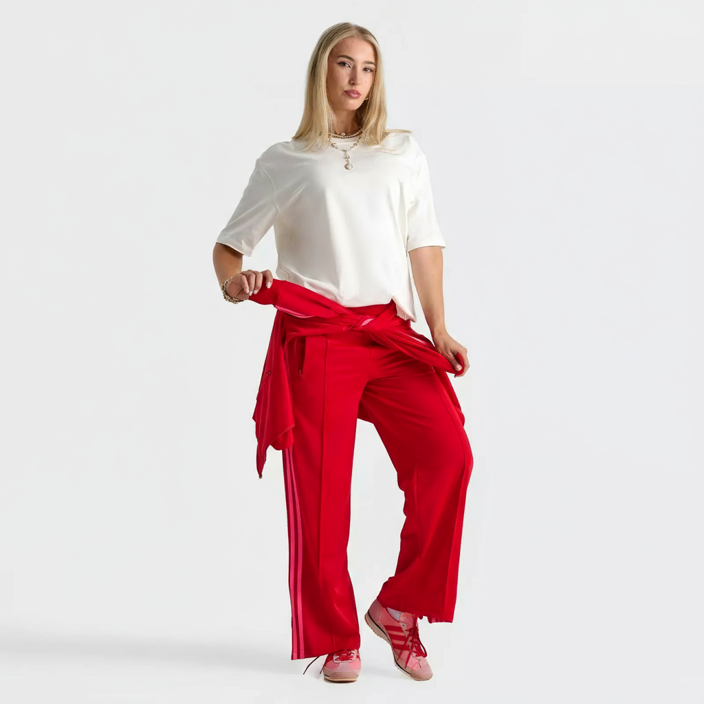 Women's Handball Bow Graphic T-Shirt