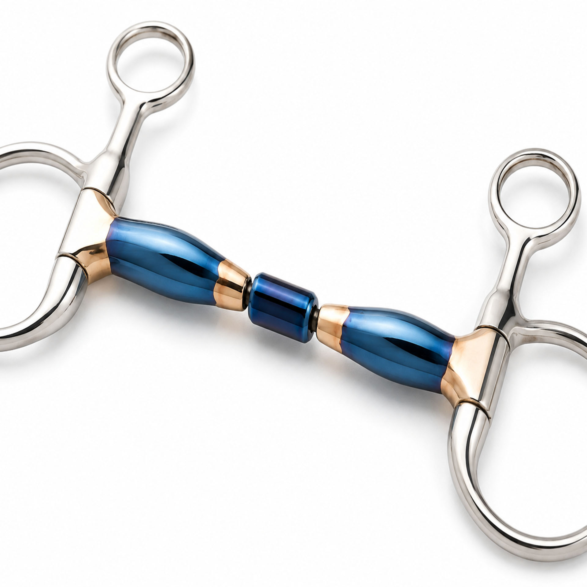 loose ring curved mouth horse bit